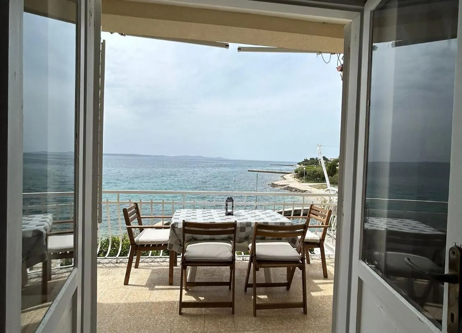 Beach House Paula Petrcane