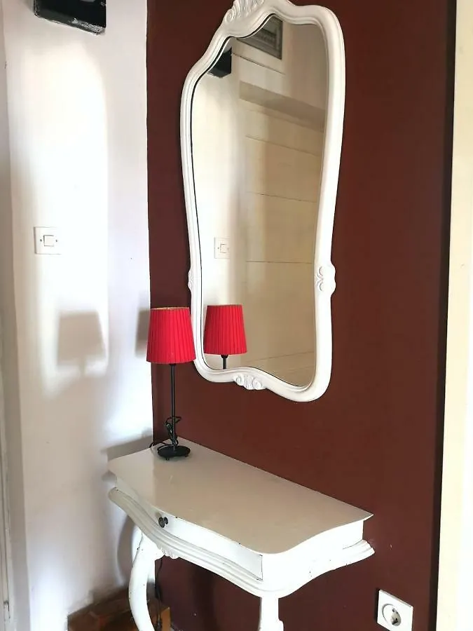 Apartment Beach House Paula Petrcane