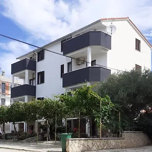 Parac Apartman